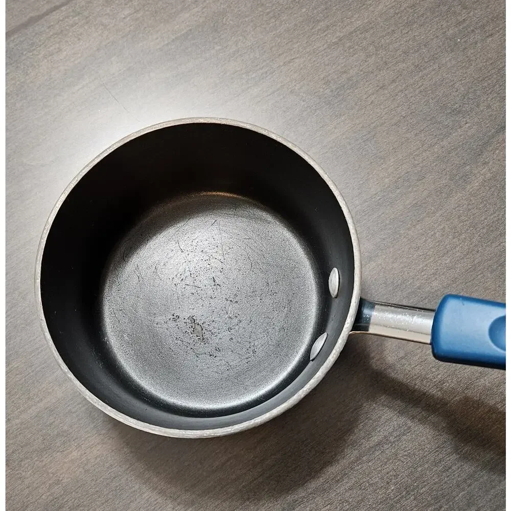 Rachel Ray Porcelain Pot /Pan & Lid 1 Qt 6